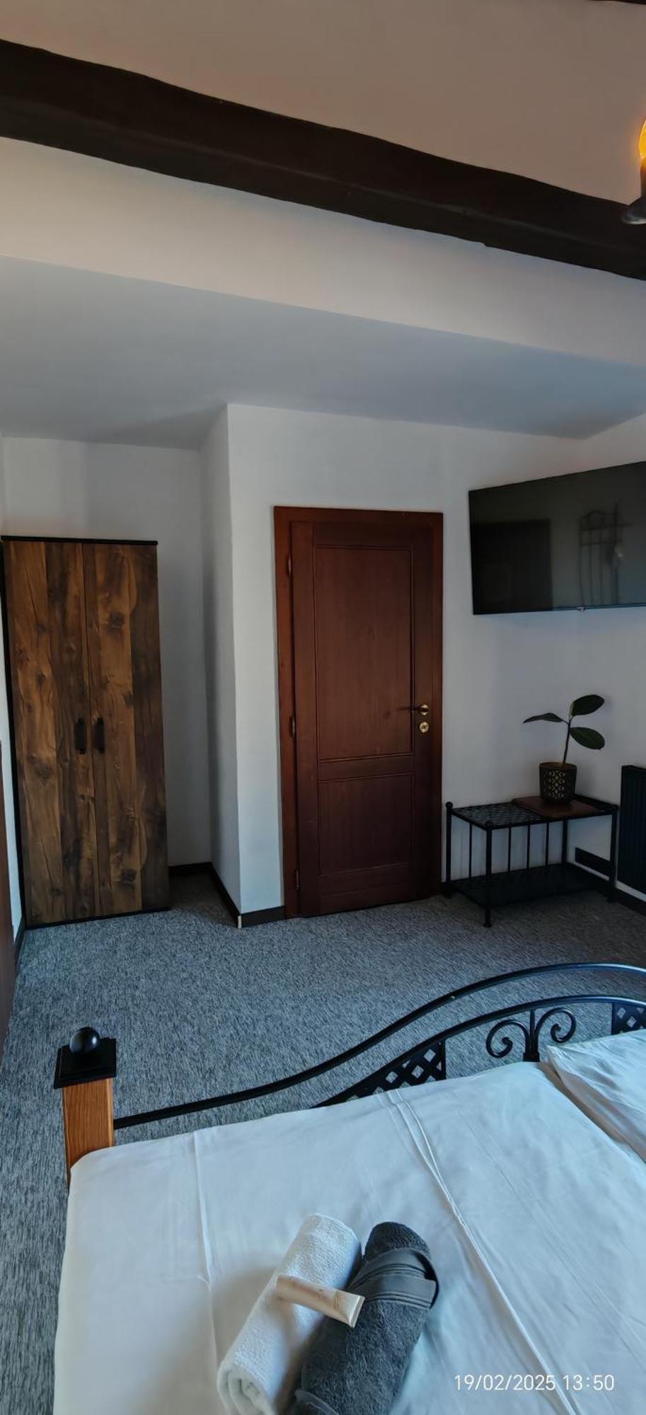 Hotel Plzensky Dvur Frydek-Mistek Exterior foto